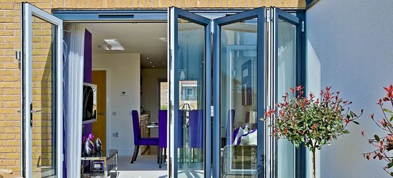 Bifold Door Repairs Near Me in East Lake, FL