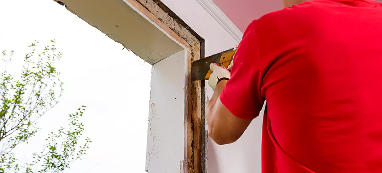 Residential Accordion Door Repair in East Lake, FL